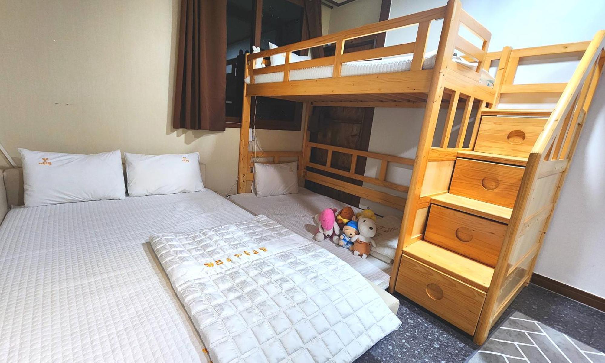 Kids & Family Hotel Gyeongju Eksteriør billede